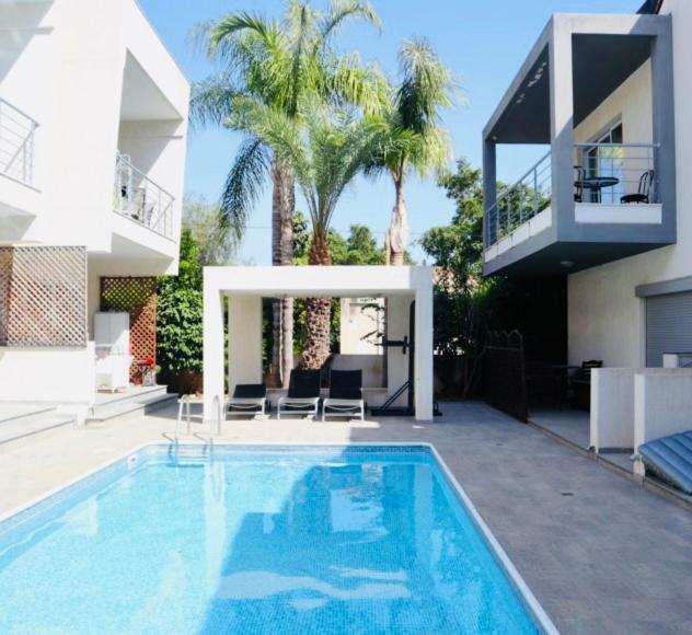 Amazing 2-Bedroom Apartment With Pool!! Limassol Exterior photo